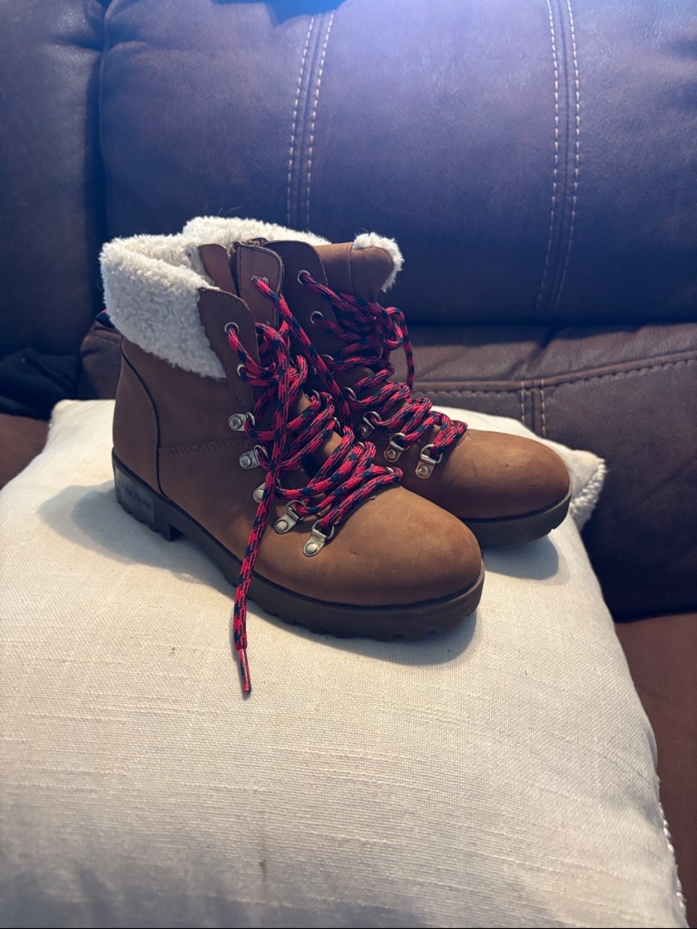 Steve Madden Brown Kids Shearling-Lined Lace-Up Boots with Red Accent Laces